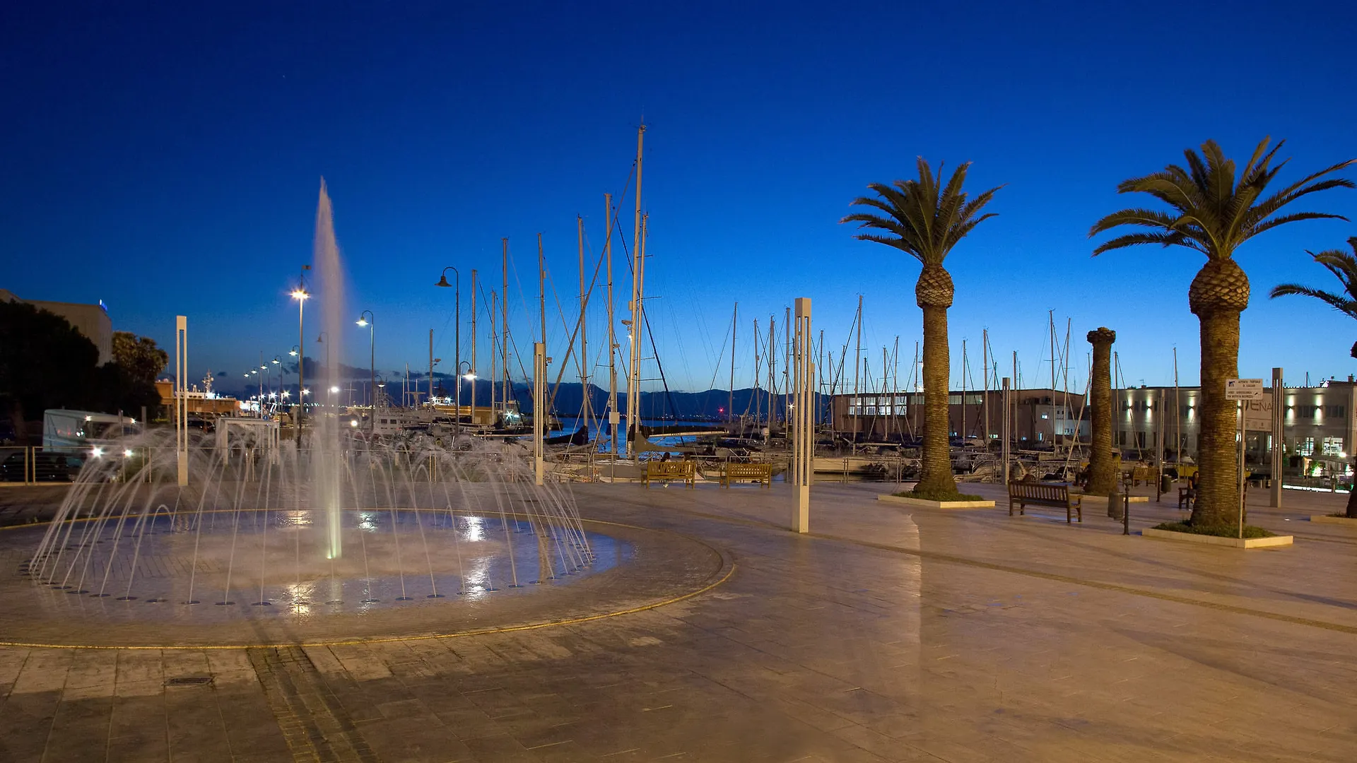 Chambres Du Monde Cagliari Italien