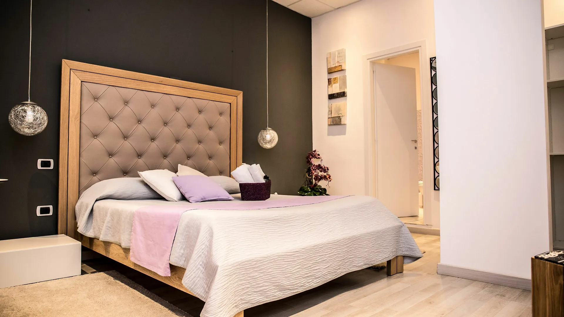 Chambres Du Monde Cagliari 2*,  Italien